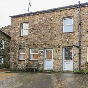 https://the-little-bower.yorkshirehotels.net